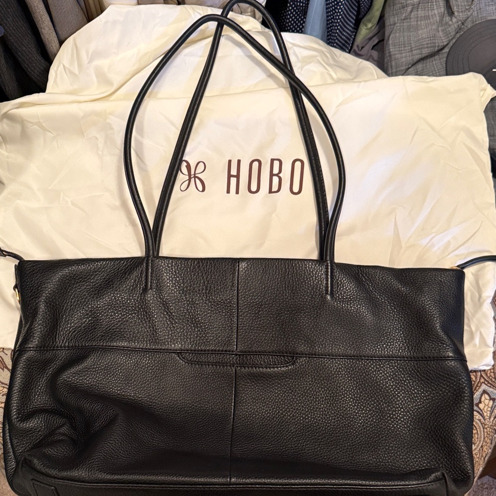 HOBO Black Leather Tote and Lauren Clutch wallet.